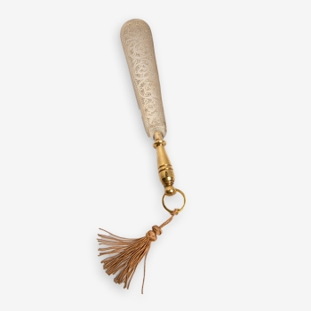 Shoehorn